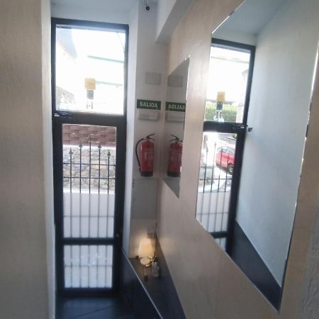 Mini Apartamento De Lujo Becerril de la Sierra Bagian luar foto