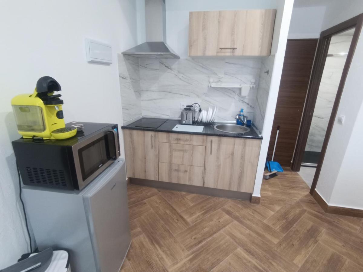 Mini Apartamento De Lujo Becerril de la Sierra Bagian luar foto